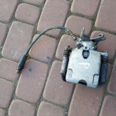 Zacisk tył tylny prawy Opel Insignia 22752387