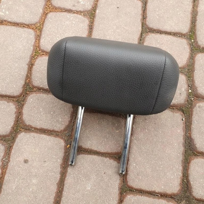 Zagłówek tył tylny skóra SRODKOWY Opel Astra J IV