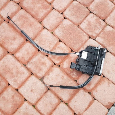 Zamek drzwi prawy JUMPER BOXER DUCATO 1350147080