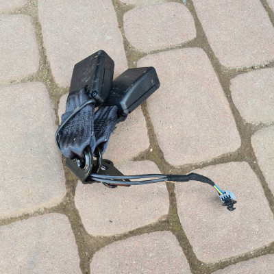 Zapinki pasa kanapy tył Renault Clio IV 878166967R