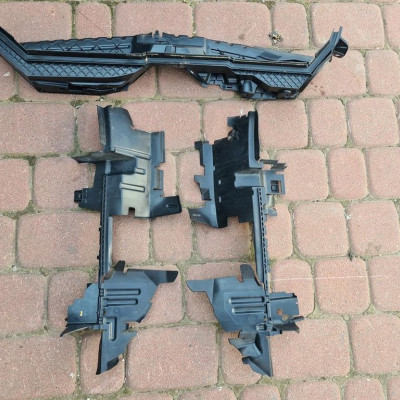 Komplet kierownic powietrza LIFT Opel Astra K V