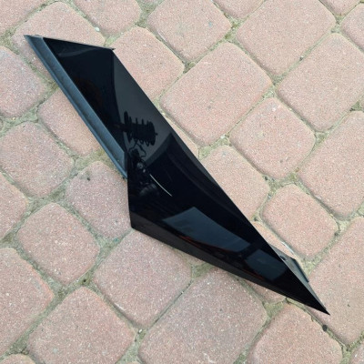 Zaślepka błotnika listwa Opel Astra K V 39187584