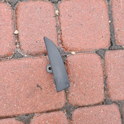 Zaślepka klapy tylnej Renault Clio IV 4 848630784R