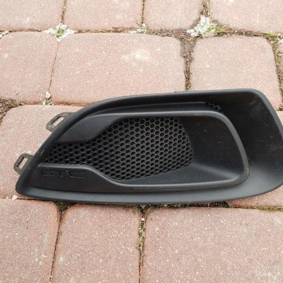 Zaślepka zderzaka GTC Opel Astra J IV 13264566