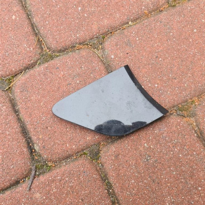 Zaślepka zderzaka przód Opel Insignia B 13491135