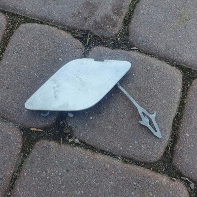 Zaślepka zderzaka tylnego HB 2012 Opel Astra J IV