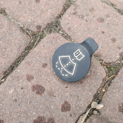 Zatyczka wlew spryskiwaczy Opel Mokka 13227300