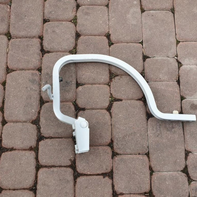 Zawias klapy tył prawy VW Jetta 5C6 5C6827302D