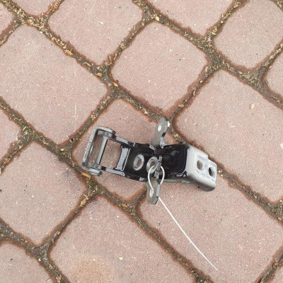 Zawias zawiasy drzwi tył prawy Renault Captur