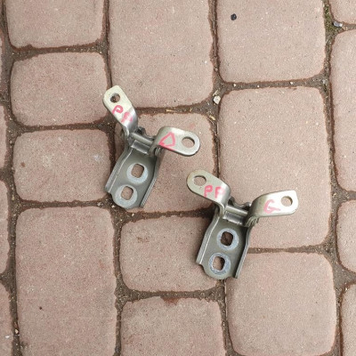 Zawiasy drzwi prawy przód Opel Astra K V