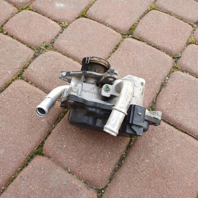 Zawór EGR 2.0TDI VW Jetta 5C6 04L131501N