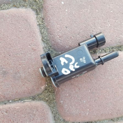 Zawór Oparów Paliwa Astra J IV 12592015