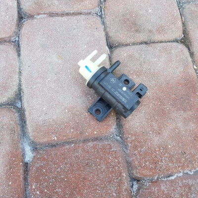 Zawór podcis 2.3 DCI Master movano 149561858R NOWA