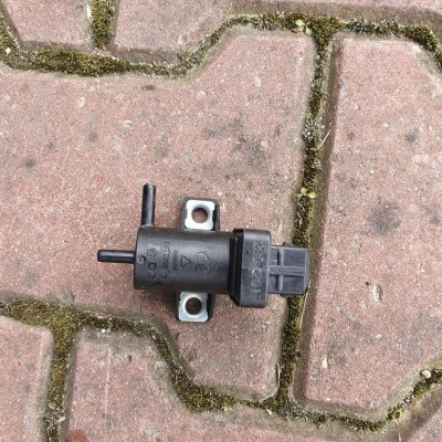 Zawór podciśnienia Master III 8200762162 NOWY