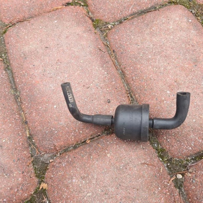 Zawór podciśnienia turbo Opel Insignia 55587333