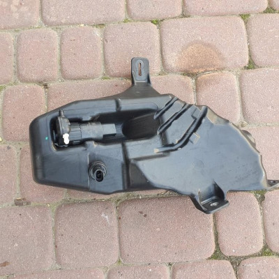 Zbiorniczek spryskiwaczy Astra J IV 13260579