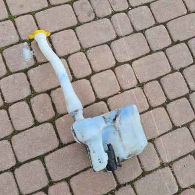 Zbiorniczek spryskiwaczy Movano Master 2891000023R