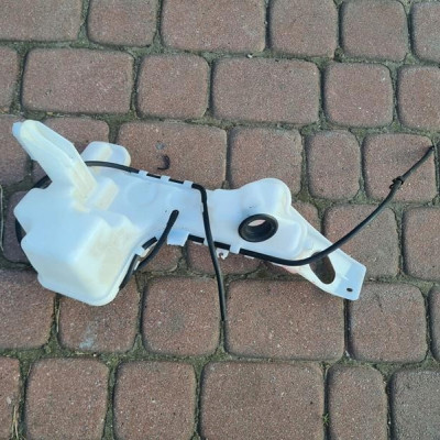 Zbiorniczek spryskiwaczy Renault Captur II 2