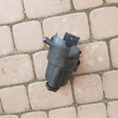 Zbiorniczek wspomagania Opel Insignia 22817690