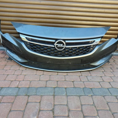 Zderzak przód przedni 4 PDC Opel Astra K V 5 Z10a