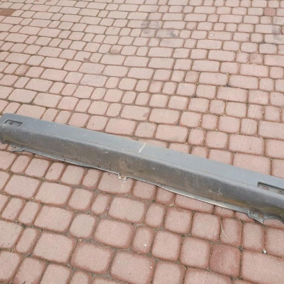 Zderzak tył tylny skorupa VIVARO TRAFIC