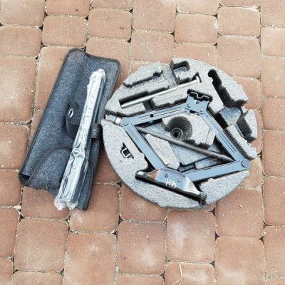 Zestaw naprawczy dojazdówka Sedan HB OPEL INSIGNIA