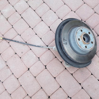 Zwrotnica tył tylna lewa sanki Mercedes W218 CLS