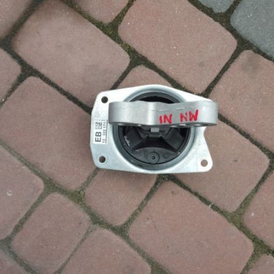 Łapa poduszka 13322171 2.0 CDTI Opel Insignia NOWA