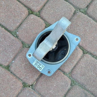 Łapa poduszka GG 2.0T Opel Insignia 22862890
