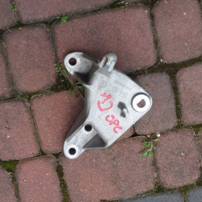 Łapa poduszka silnika Opel Astra J IV 4 OPC A20NFT