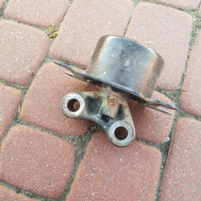 Łapa poduszka silnika Opel Meriva A 13178650