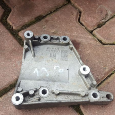 ŁAPA SPREZARKI OPEL CORSA D 1.3 CDT 55194730