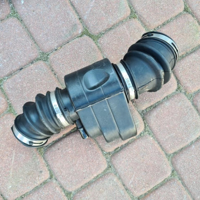 Łapacz rura 250KM 2.0T Opel Insignia 22970027