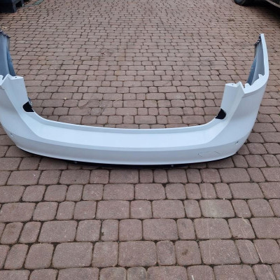 Zderzak tylny kombi Opel Insignia B 4 PDC Z40r