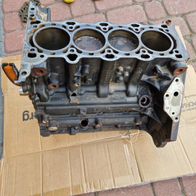 Blok silnika wał tłok 1.4T Opel Meriva B B14NET