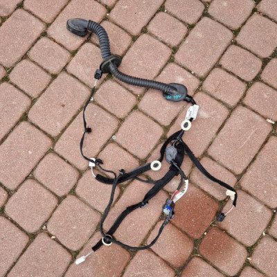 Instalacja tył drzwi Renault Megane IV 241268520R