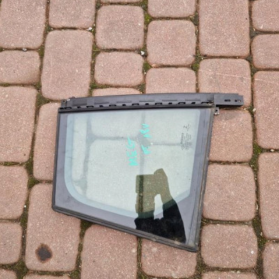 Szyba tył tylna prawa kombi Renault Megane IV 2018