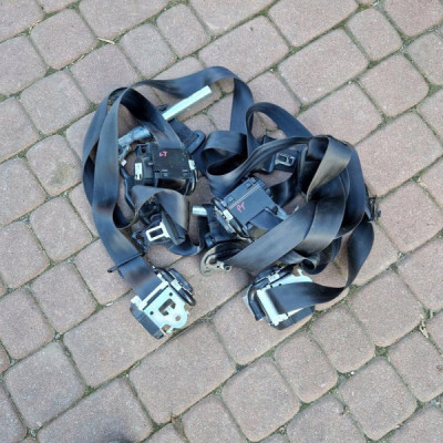 Pas pasy wystrzelone przód tył Renault Megane IV