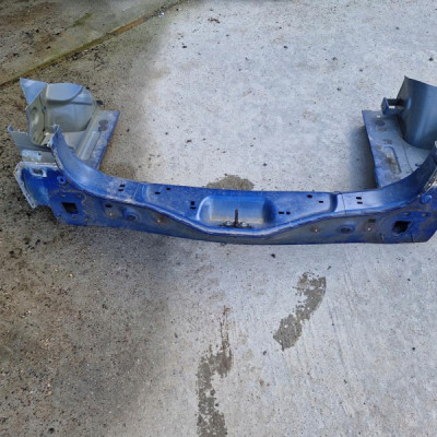 Pas tylny kombi wzmocnienie dupa Renault Megane IV