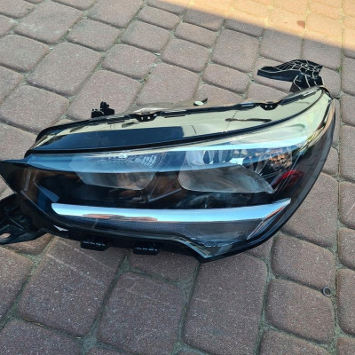Lampa przednia Lewa EUROPA Opel Corsa F 39162648