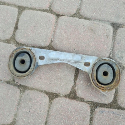 Wieszak wydechu uchwyt Opel Insignia 13229794