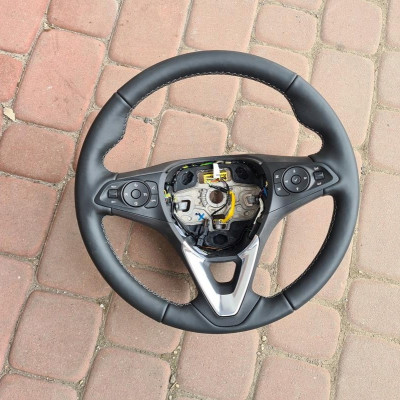 Kierownica skóra podgrzewana Opel Astra K V 407