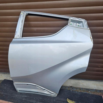 Drzwi tył tylne szare 1F7 lewe TOYOTA CH-R CHR C-HR