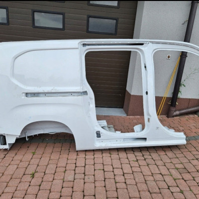 Ćwiartka dupa Błotnik Toyota PROACE City LONG