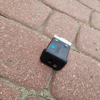 Gniazdo USB AUX sterownik Opel Mokka 13591084
