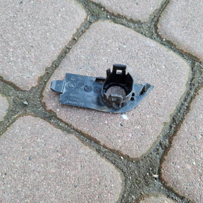 Koszyk czujnika parkowania PDC Renault Captur II 2 253A67505R