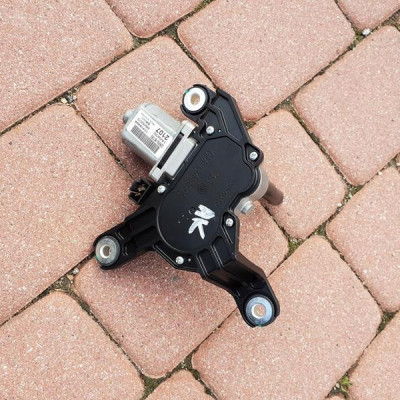 Silniczek mechanizm wycieraczek tył Astra K V 13418998