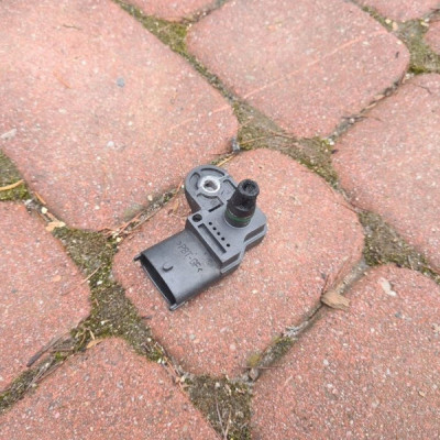 Czujnik MAP sensor Opel Insignia 0281002845