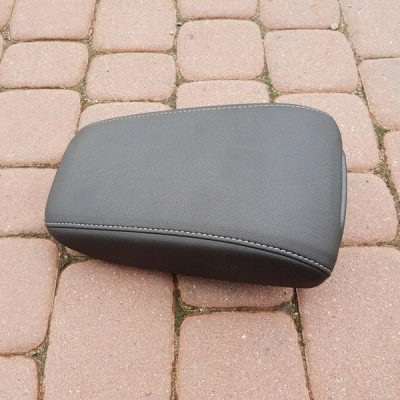 Podłokietnik skórzany skóra Opel Astra K 5 V