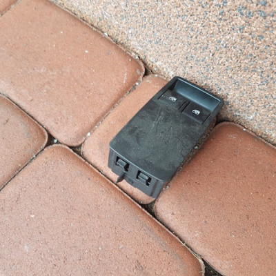 Przełącznik szyb panel Insignia Astra IVJ 13305978